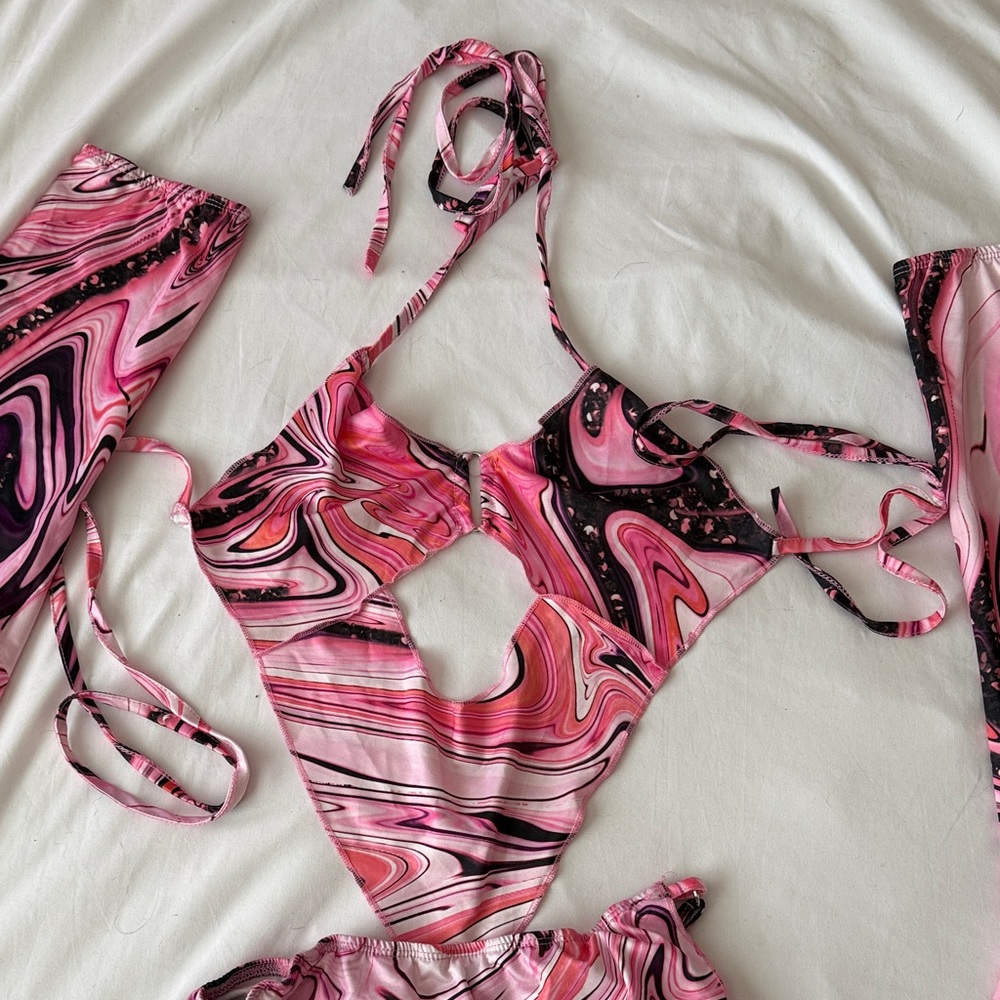 Last Call! 💙Pink Marble Print Women's Rave/Festival Outfit- Eye-Catching Size M - Picture 7 of 7